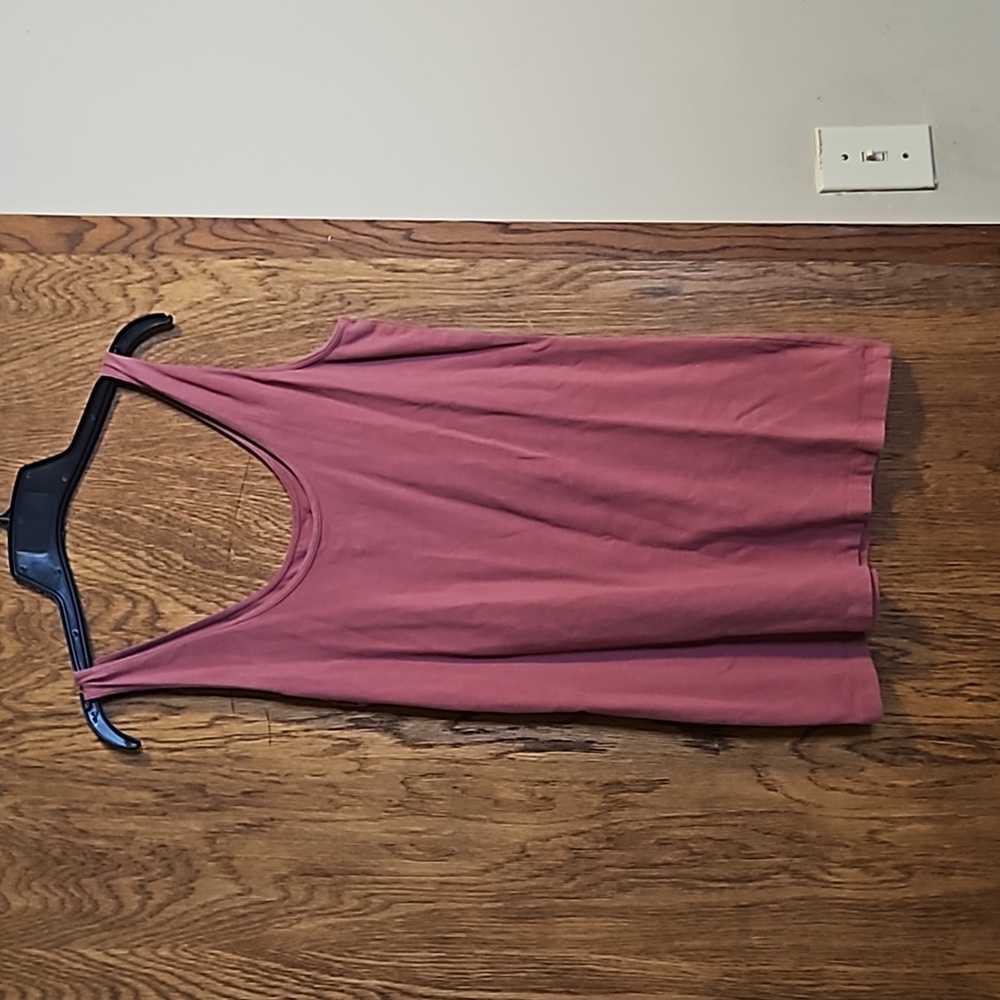 Tank top - Picture 2 of 2